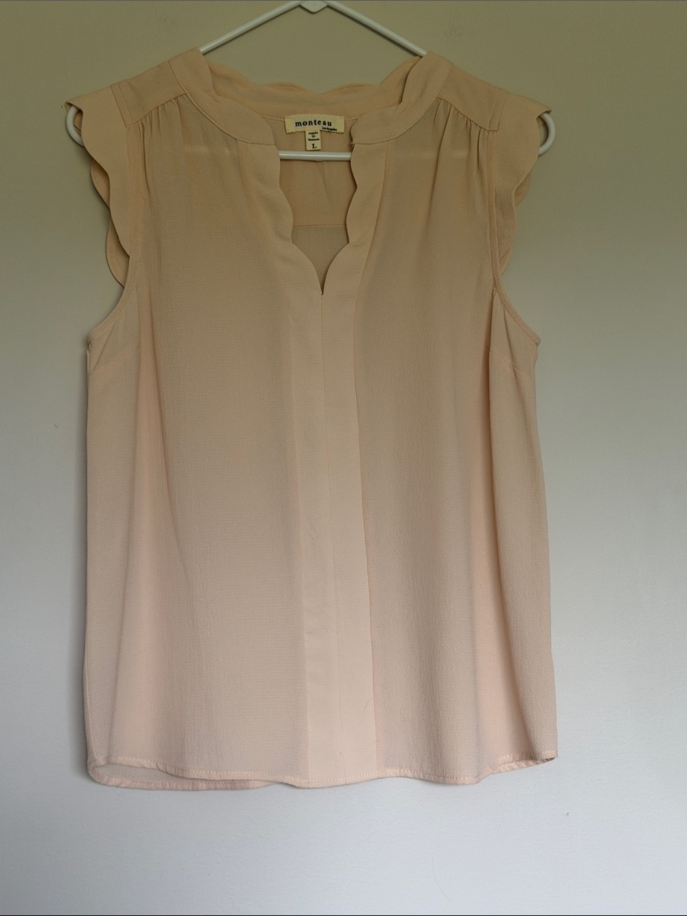Monteau Sleeveless Scallop Neck Camisole